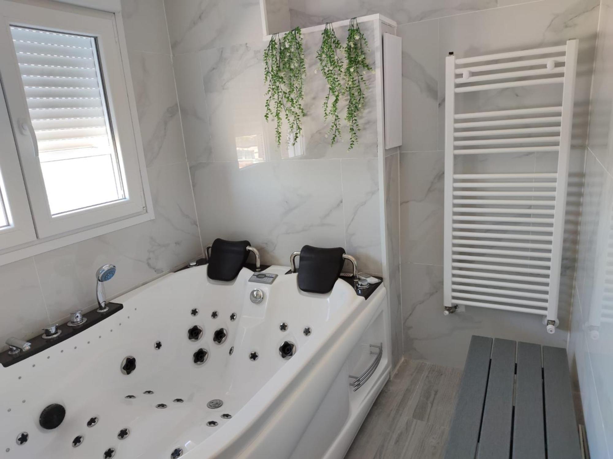 Apartamento Con Jacuzzi El Rincon De Las Delicias Zaragoza Exteriör bild