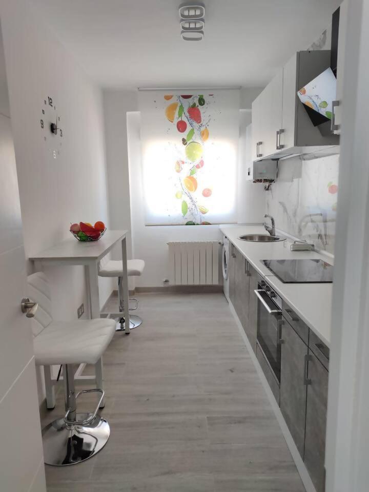 Apartamento Con Jacuzzi El Rincon De Las Delicias Zaragoza Exteriör bild